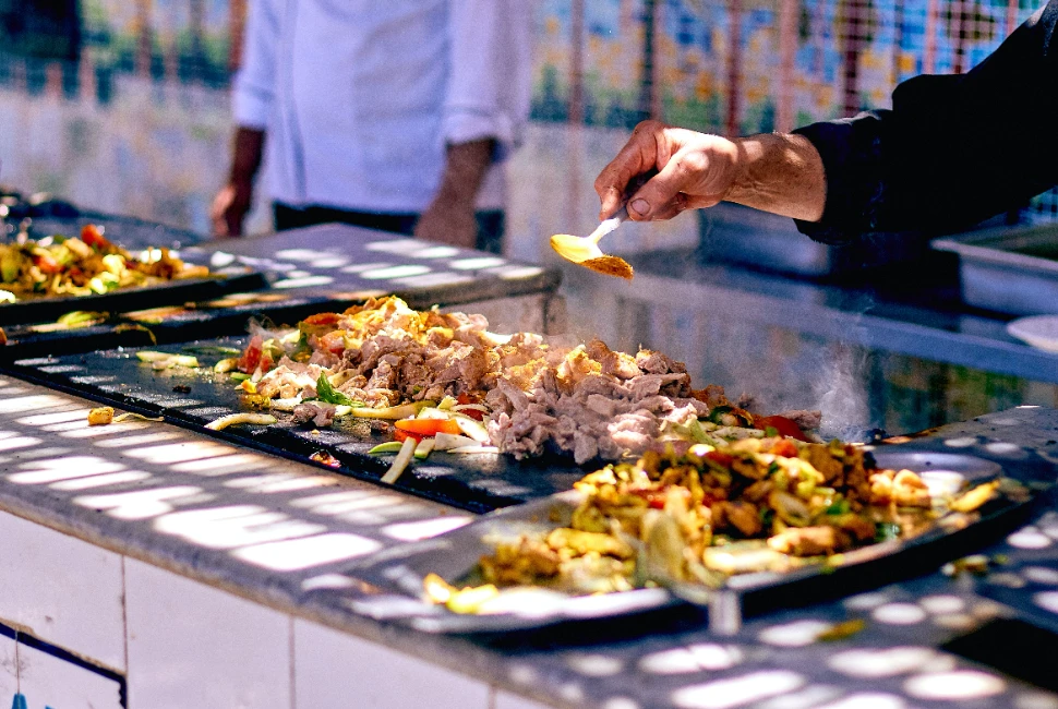 Taste the Flavors: Where to Eat in Los Angeles