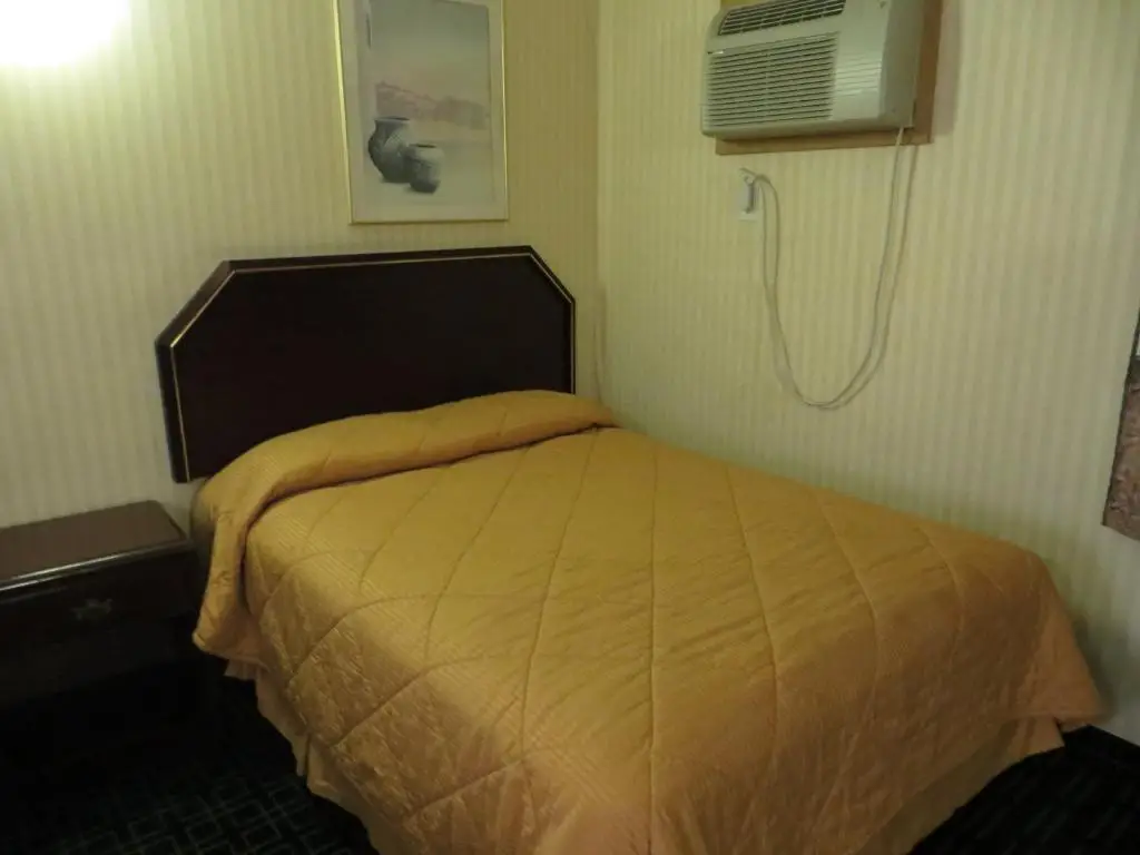Budget Inn Hollywood Main image