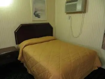 Budget Inn Hollywood Main image